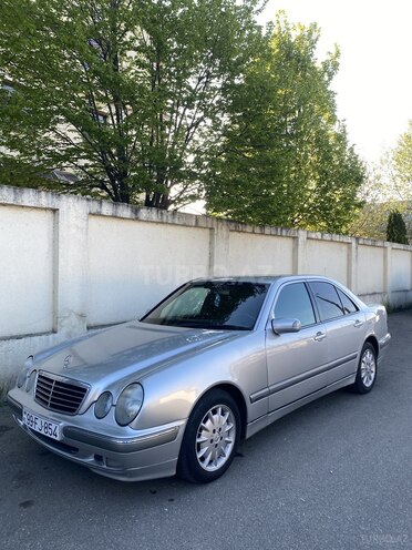 Mercedes E 220 d 2000, 620,000 km - 2.2 л - Bakı