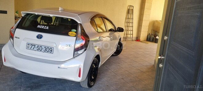 Toyota Aqua 2019, 136,000 km - 1.5 л - Bakı