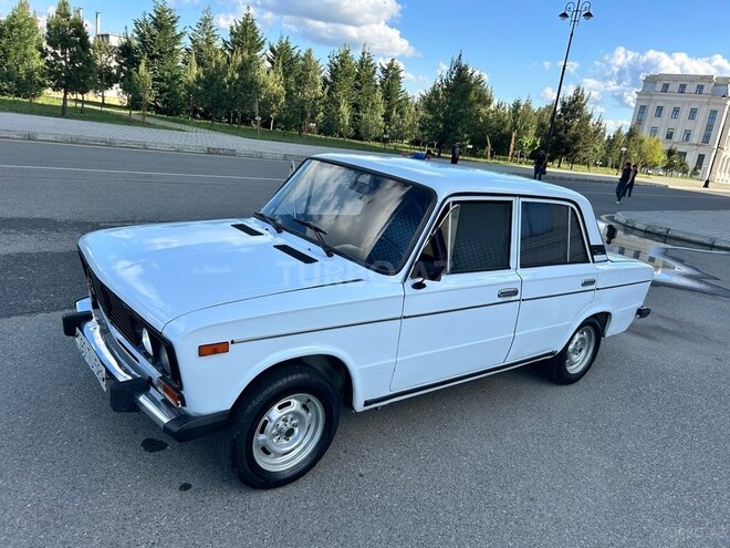 LADA (VAZ) 2106-7