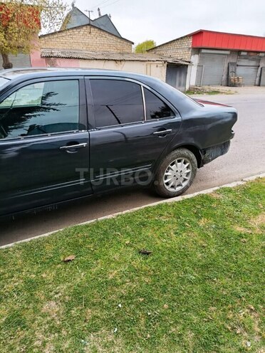 Mercedes E 240 1998, 35,000 km - 2.4 l - Bakı