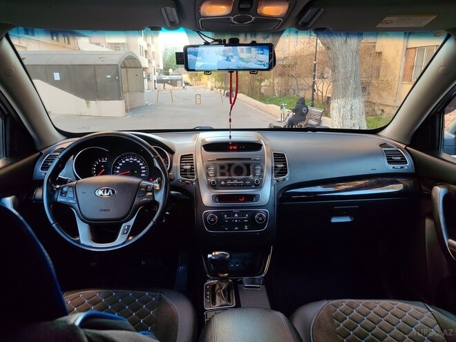 Kia Sorento-7