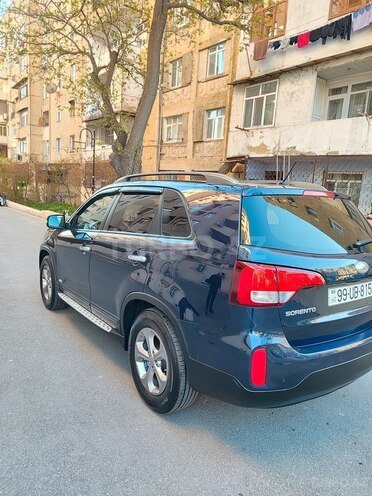 Kia Sorento-4