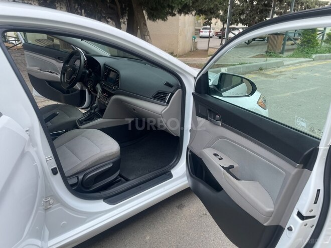 Hyundai Elantra 2016, 103,620 km - 2.0 l - Bakı