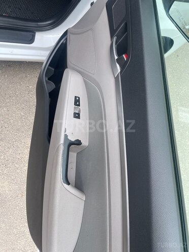 Hyundai Elantra 2016, 103,620 km - 2.0 l - Bakı