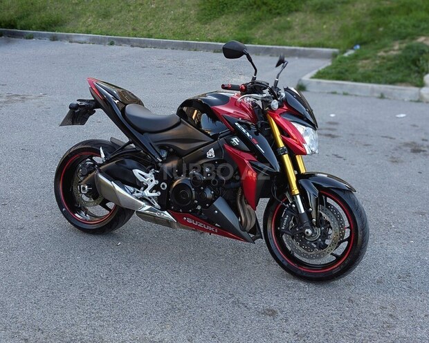 Suzuki  2017, 28,000 km - 1.0 л - Bakı