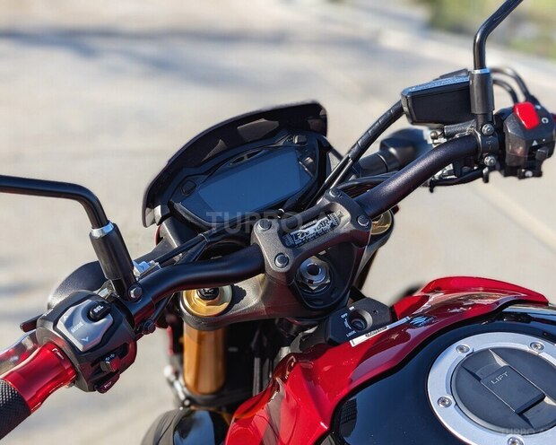 Suzuki  2017, 28,000 km - 1.0 л - Bakı