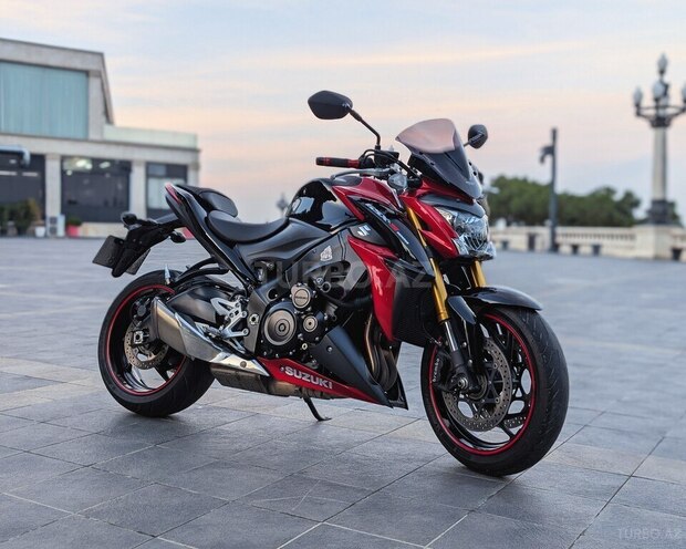 Suzuki  2017, 28,000 km - 1.0 л - Bakı