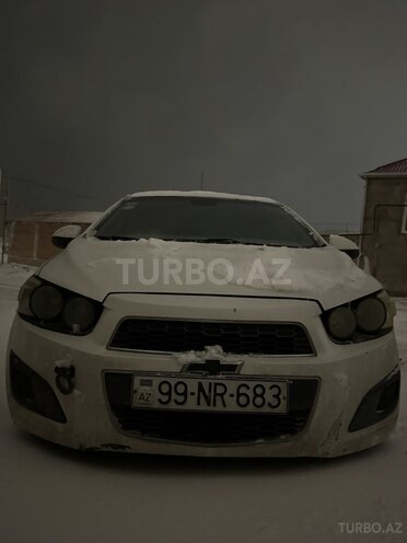 Chevrolet Aveo-6