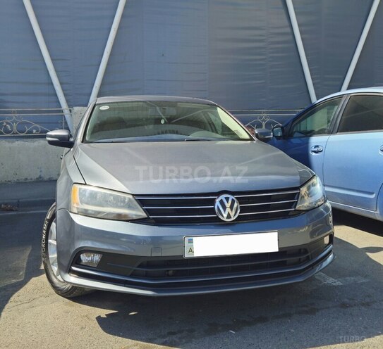 Volkswagen Jetta-10