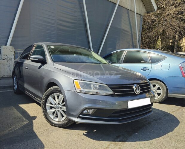 Volkswagen Jetta-9