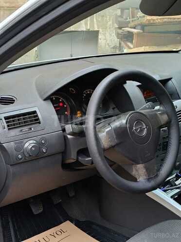 Opel Astra 2009, 235,537 km - 1.3 l - Bakı