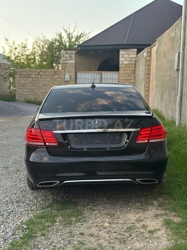 Mercedes E 200 2013, 274,000 km - 2.0 l - Gəncə