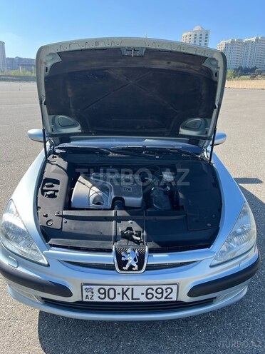 Peugeot 607 2000, 219,255 km - 2.2 l - Bakı
