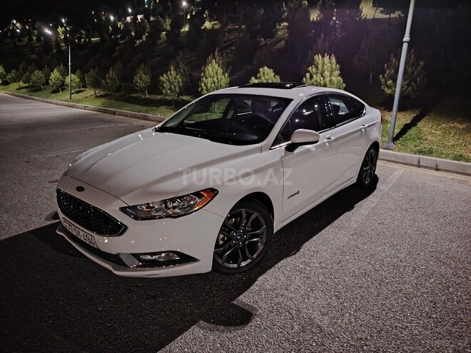 Ford Fusion (North America) 2017, 248,000 km - 2.0 л - Bakı