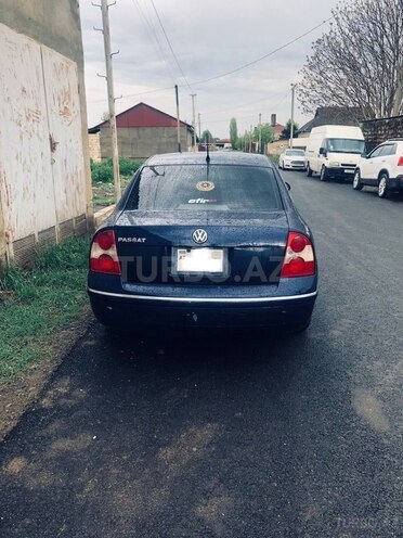 Volkswagen Passat 2004, 423,500 km - 1.8 l - Masallı
