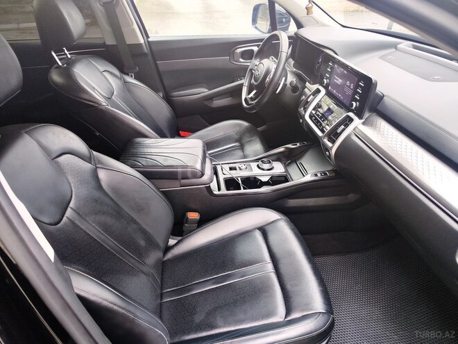 Kia Sorento-12
