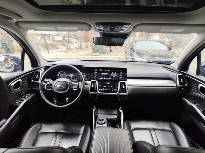 Kia Sorento-13