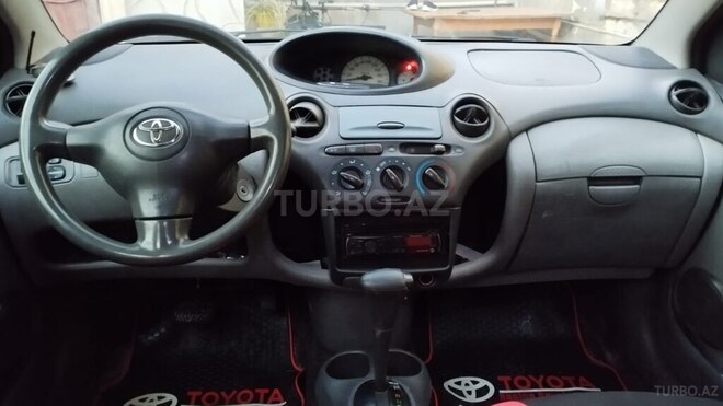 Toyota Vitz 2002, 299,200 km - 1.3 l - Bakı