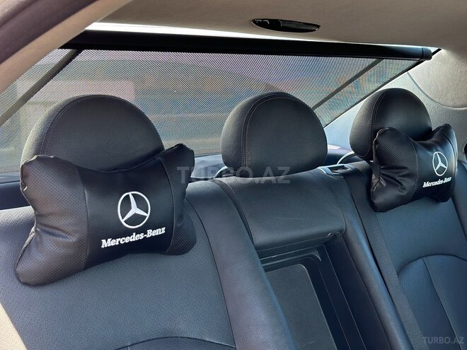 Mercedes E 240 2002, 195,000 km - 2.4 l - Bakı