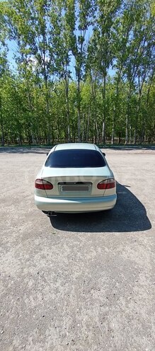Daewoo Lanos 2010, 302,857 km - 1.3 l - Yevlax