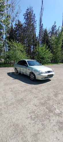 Daewoo Lanos 2010, 302,857 km - 1.3 l - Yevlax