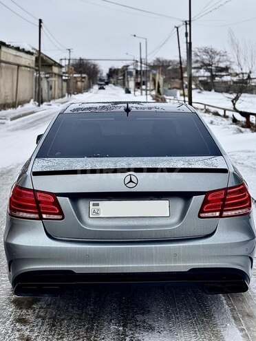 Mercedes E 350 2010, 220,000 km - 3.5 l - Bakı
