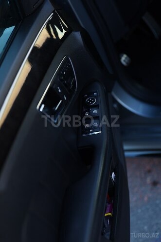Mercedes E 350 2010, 220,000 km - 3.5 l - Bakı