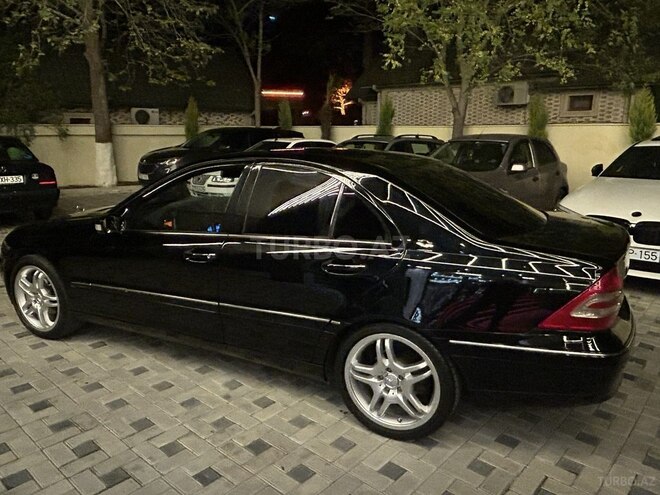 Mercedes C 200 2000, 330,000 km - 2.0 l - Bakı