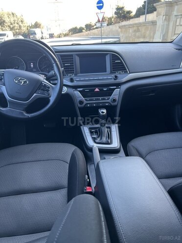 Hyundai Elantra 2017, 77,000 km - 2.0 л - Bakı