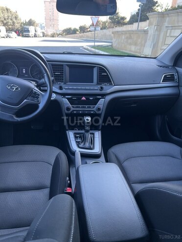 Hyundai Elantra 2017, 77,000 km - 2.0 л - Bakı