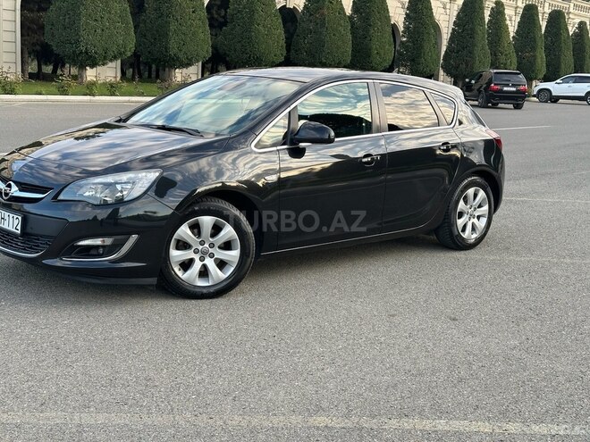 Opel Astra 2015, 170,000 km - 1.4 l - Gəncə