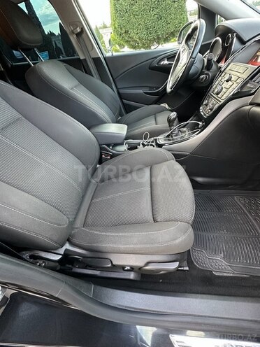 Opel Astra 2015, 170,000 km - 1.4 l - Gəncə