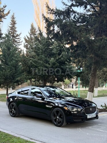 Jaguar XE 2017, 182,000 km - 2.0 l - Bakı