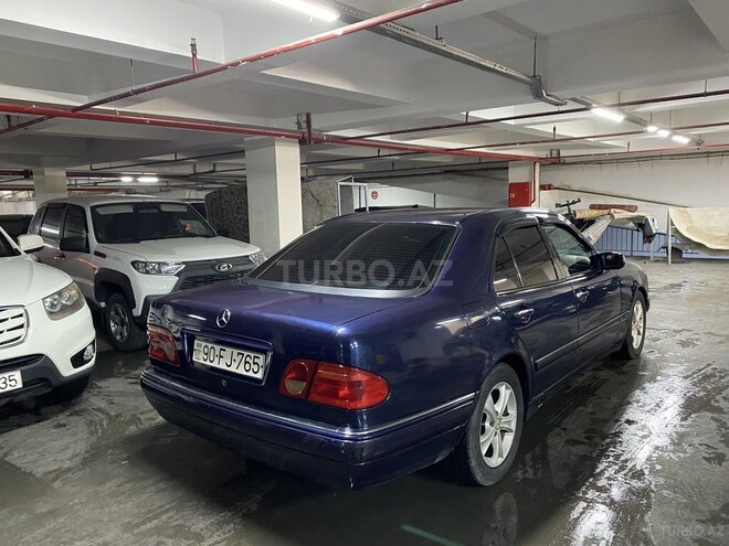Mercedes E 240 1999, 450,000 km - 2.4 л - Bakı
