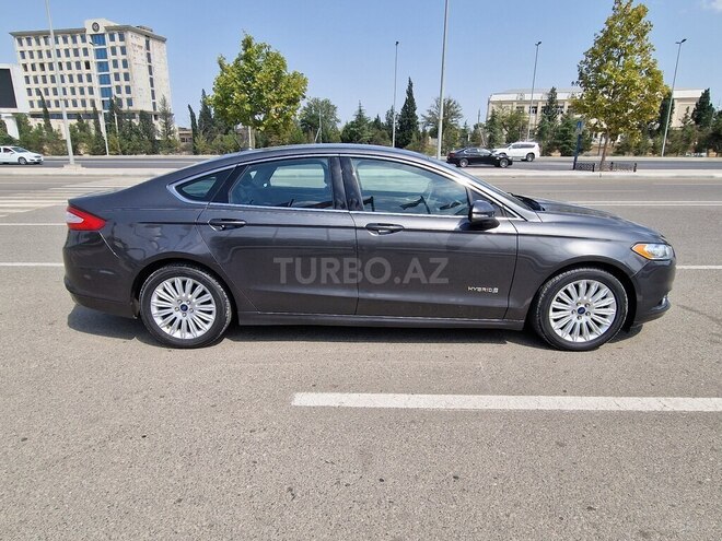 Ford Fusion (North America) 2015, 297,321 km - 2.0 l - Gəncə