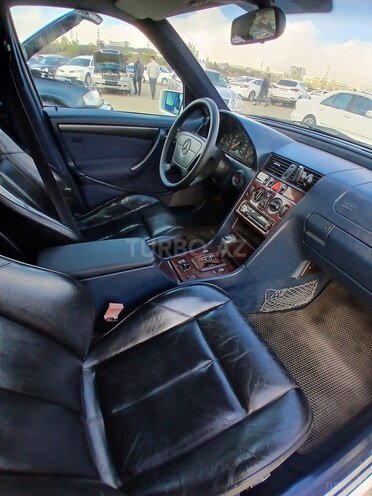 Mercedes C 220 d 1998, 419,000 km - 2.2 l - Bakı