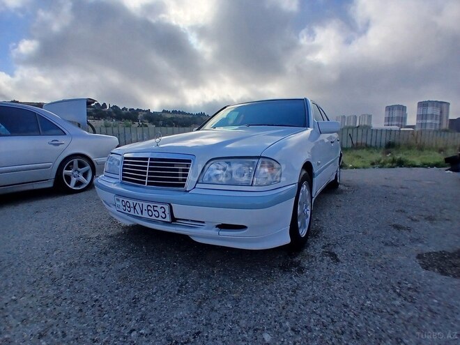 Mercedes C 220 d 1998, 419,000 km - 2.2 l - Bakı
