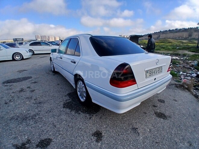 Mercedes C 220 d 1998, 419,000 km - 2.2 l - Bakı