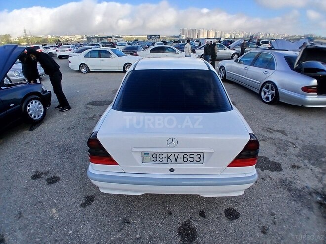 Mercedes C 220 d 1998, 419,000 km - 2.2 l - Bakı