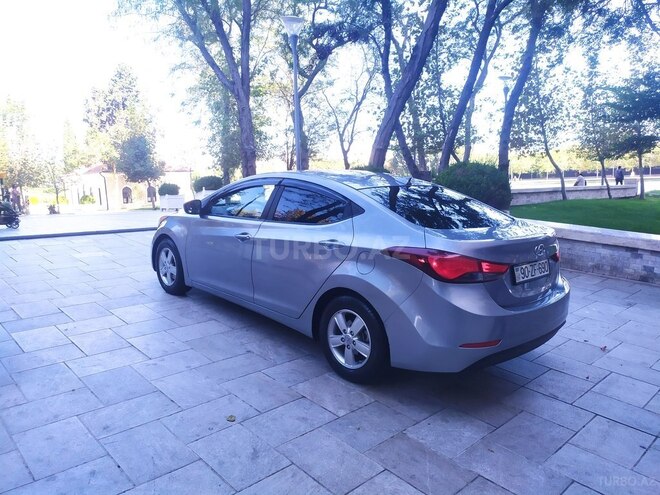 Hyundai Elantra 2015, 169,500 km - 1.8 л - Bakı