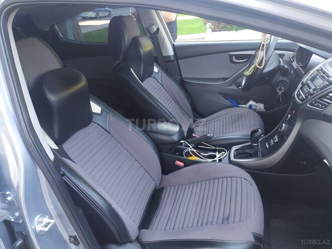 Hyundai Elantra 2015, 169,500 km - 1.8 л - Bakı