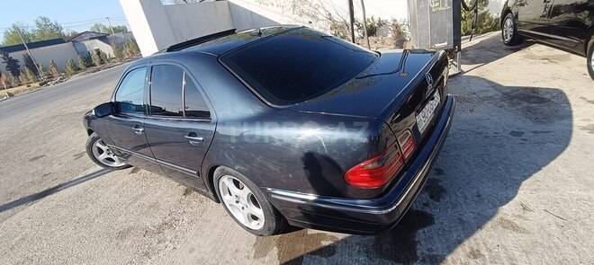 Mercedes E 240 2000, 370,000 km - 2.4 l - Bakı