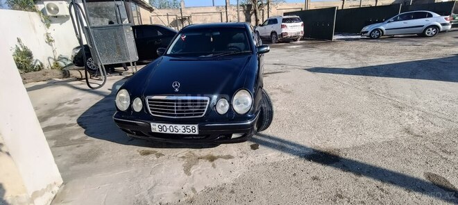 Mercedes E 240 2000, 370,000 km - 2.4 l - Bakı
