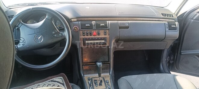 Mercedes E 240 2000, 370,000 km - 2.4 l - Bakı