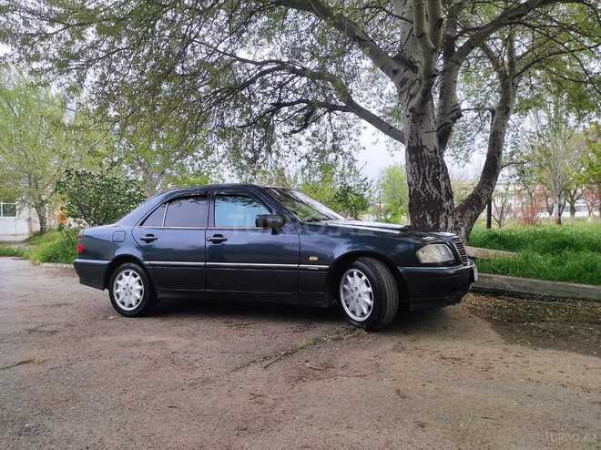 Mercedes C 180 1999, 298,000 km - 1.8 л - Bakı