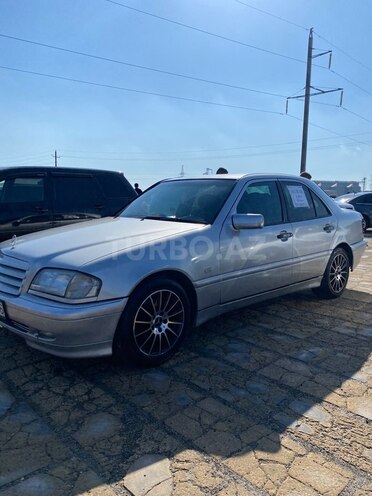 Mercedes C 180 2000, 571,000 km - 1.8 л - Bakı