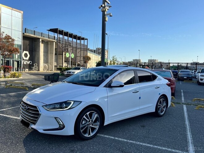 Hyundai Avante 2015, 154,000 km - 1.6 l - Bakı