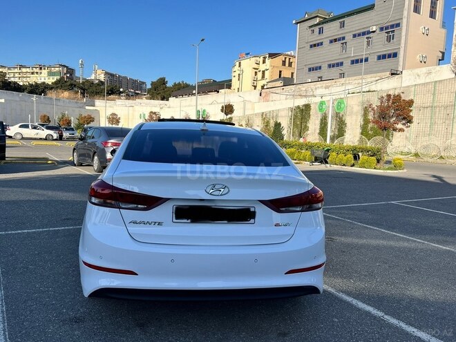 Hyundai Avante 2015, 154,000 km - 1.6 l - Bakı