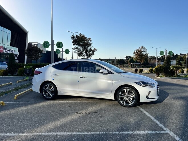 Hyundai Avante 2015, 154,000 km - 1.6 l - Bakı