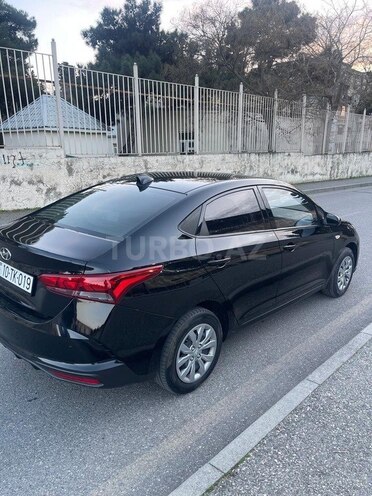 Hyundai Accent 2020, 810,000 km - 1.6 l - Bakı
